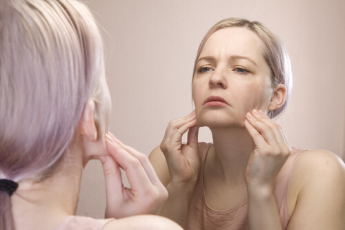 The Psychological Impact Of Body Image Issues - Cosmetic Doc
